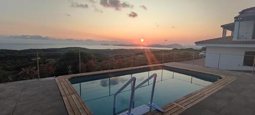  Villa Bea sea view private pool in Alghero