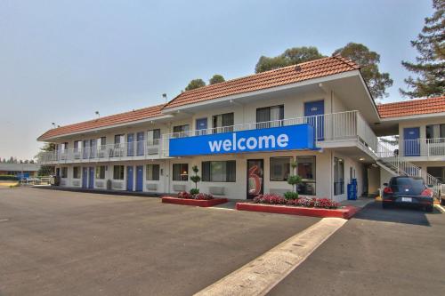 Motel 6-West Sacramento, CA