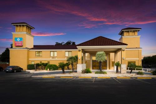 SureStay Plus Hotel by Best Western San Antonio North in San Antonio, USA