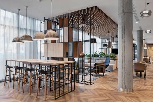 مطعم, Courtyard by Marriott Szczecin City in سزكزيسين