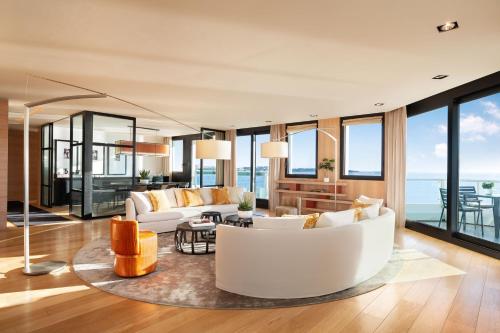 Two-Bedroom Seafront Presidential Suite with Balcony