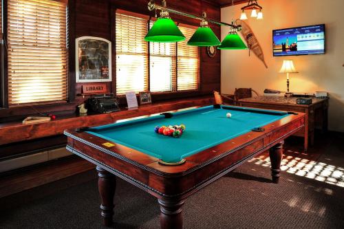 The Historic Crags Lodge in Estes Park, USA