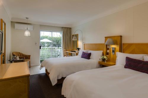 Guest room, 2 Double, Garden view room in Protea Hotel Knysna Quays