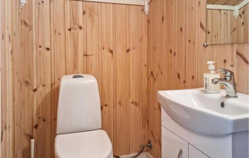 Vannas istaba, Stunning Home In Dølemo With Wifi in Ovre Ramse