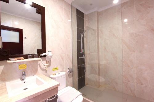 Royal Darmo Malioboro Room Type - Deluxe Twin Room