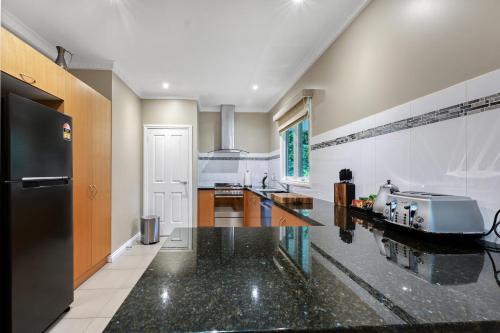 Wrenfield Cottages in แมรีส์วิลล์
