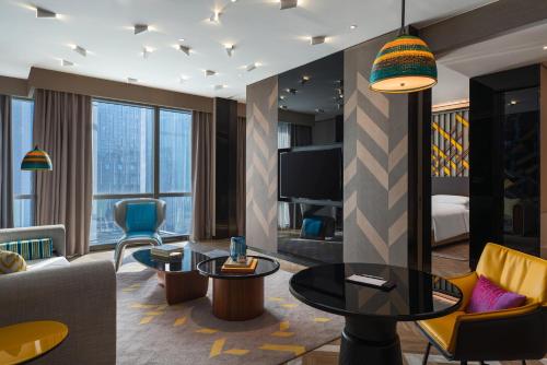 บริการและสิ่งอำนวยความสะดวก, เรอแนสซองซ์ หนานหนิง โฮเต็ล (Renaissance Nanning Hotel) in เหลียงฉิง