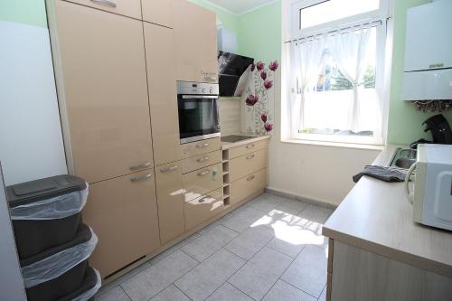 Chic Apartment with Balcony, Wuppertal (foto 8)