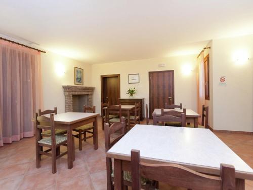 Cozy Holiday Home in Ariano nel Polesine with Swimming Pool