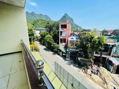 Majestic Hostel - Tours & Motorbike Rental