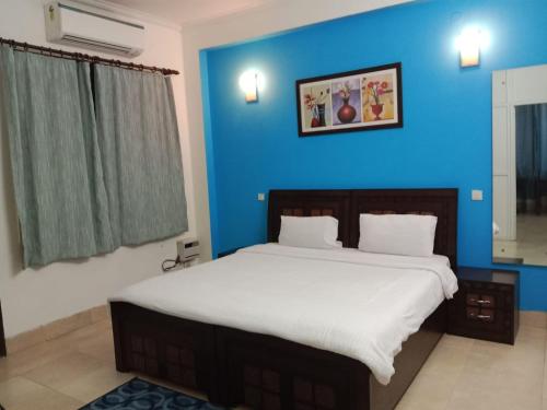 BedChambers Serviced Apartments, Sushant Lok