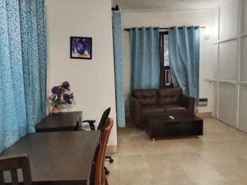 BedChambers Serviced Apartments, Sushant Lok