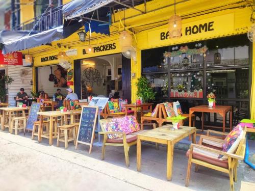Back Home Backpackers Hostel, Bangkok