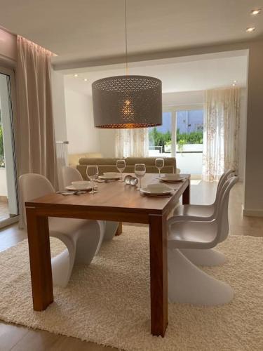 Edles Apartment in Hanau mit Balkon und Freisitz, Pkw-Stellplatz