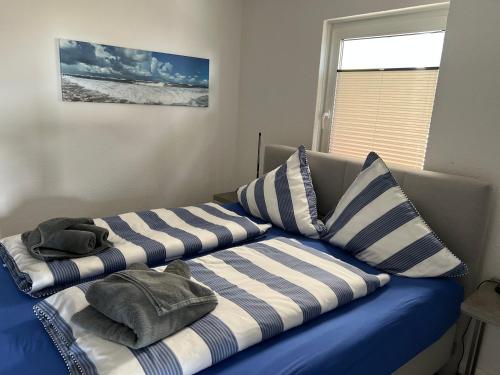 WoogeTraum - Traumwohnung mit Meerblick direkt am Strand - image 3