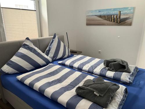 WoogeTraum - Traumwohnung mit Meerblick direkt am Strand - image 8