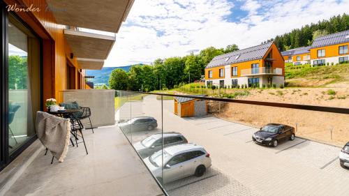 Balkons/terase, Hillside - apartamenty przy stoku narciarskim, plac zabaw, siłownia, widoki (Wonder Home - Apartamenty Hillside tuz przy stoku, sklep, plac zabaw i zewnetrzna silownia na tereni) in Karpača