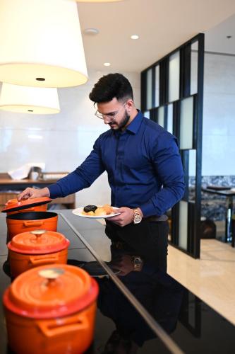 餐廳, 阿格拉萬豪費爾菲爾德酒店 (Fairfield by Marriott Agra) in 阿格拉