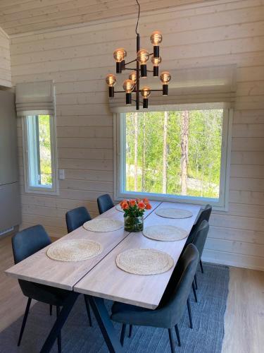 Faciliteiten, Villa Iiris - Peaceful Lapland Villa Surrounded by Nature in Akaslompolo