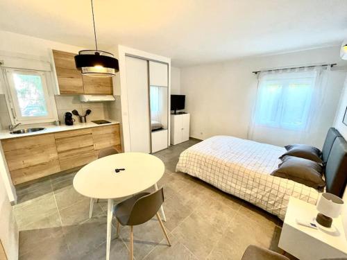 Appartement Hypercentre Parking Gratuit - Location saisonnière - Ajaccio