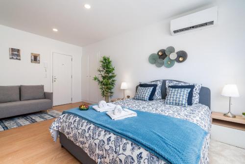 1 double bed, 1 sofa bed