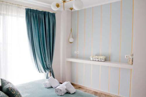 Εrmis Mini Suite #2