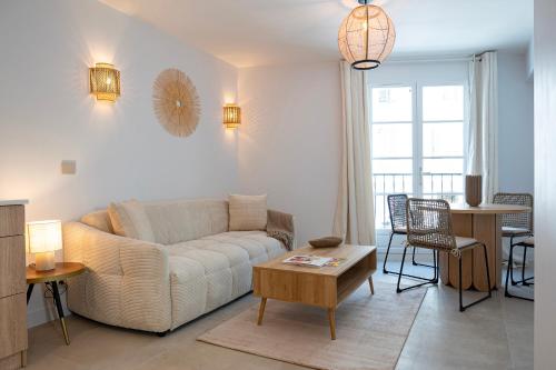 Bel appartement 2 chambres à 100m de la place des Lices - Location saisonnière - Saint-Tropez