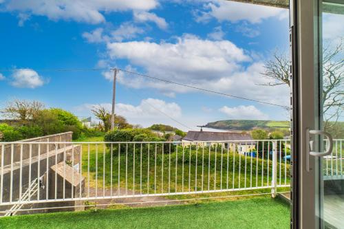 7 Devon Court, Freshwater East, Pemborke