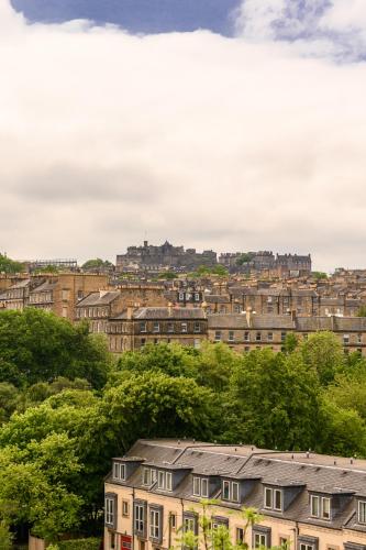 The New Town Lookout by Calton Living, Эдинбург (фото 9)