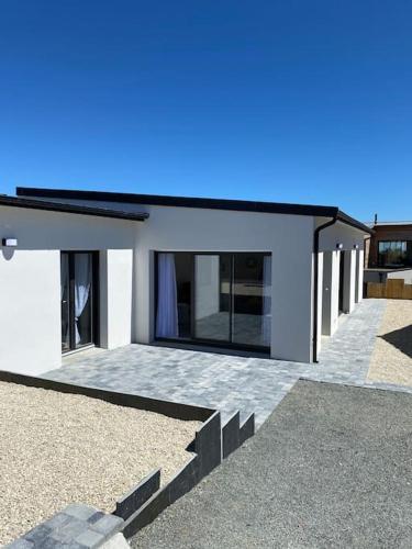 La Villa Cocco 4 à 6 personnes située à Etables sur Mer à 400 m de la Plage