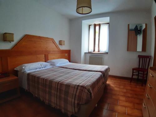 1 double bed