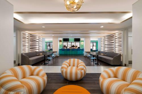 Sonesta ES Suites Orlando International Drive - image 7