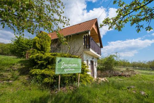 Tagyon Birtok Panoráma Apartman (Tagyon Birtok Panorama Apartman) in Sarvar