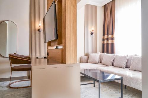 469338244 Buyuk Truva Hotel