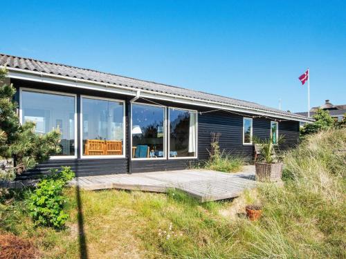 B&B Ringkøbing - 6 person holiday home in Ringk bing - Bed and Breakfast Ringkøbing