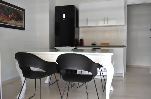 Luxury Apartment with Exceptional View - image 2