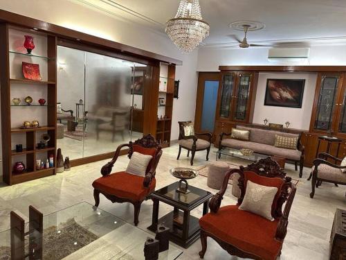 3 BHK Fully Furnished Flat at Greater Kailash 1