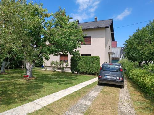  Apartment Lynx in 53230 Korenica
