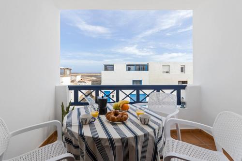 Home2Book Charming Apt Caleta de Caballo Beach