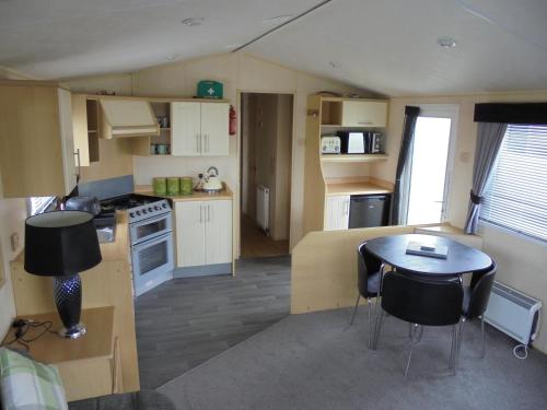 The Grange: Solstice:- 6 berth, enclosed veranda