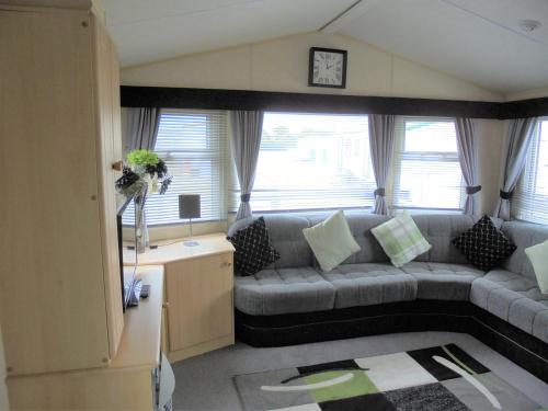 The Grange: Solstice:- 6 berth, enclosed veranda