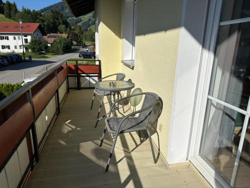 Balcony/terrace, VYLD: Bad Hindelang inmitten der Berge in Unterjoch