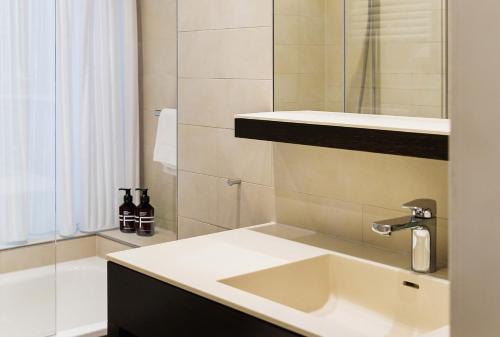 Boutique Queen Room