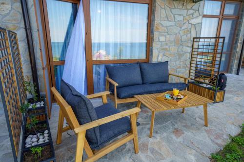 Studio with Sea View image 10