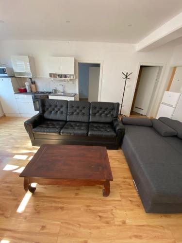 1 double bed, 1 sofa bed