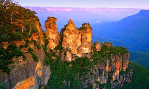 The Manor in Blue Mountains