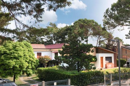  Villa Tre Pini, Pension in Lignano Sabbiadoro