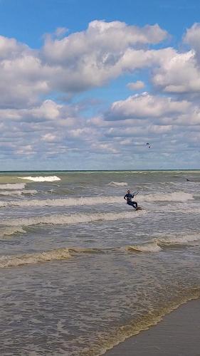 沙灘, La Croisée des Chemins (La Croisee des Chemins) in 阿爾克拉巴泰勒