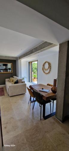 A Pasturella, Jacuzzi privé & vue montagne (A Pasturella, Jacuzzi prive & vue montagne) in Venzolasca
