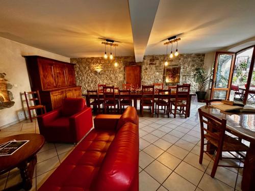 Banketu zāle, Chambres d'hotes les Clapas in Chauzon